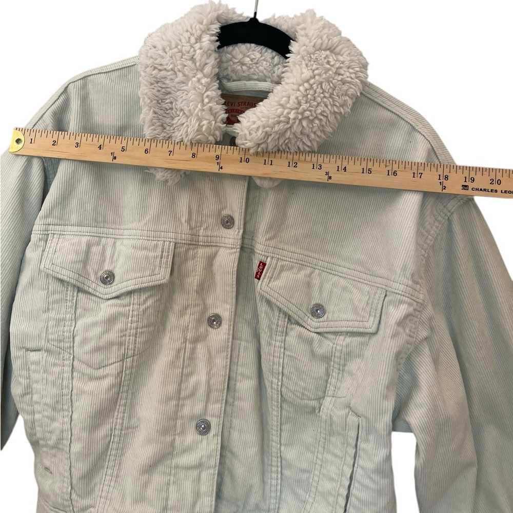 Levi's Women's Soft Mint Green Sherpa-Lined Denim Jacket Size Small - Picture 8 of 12
